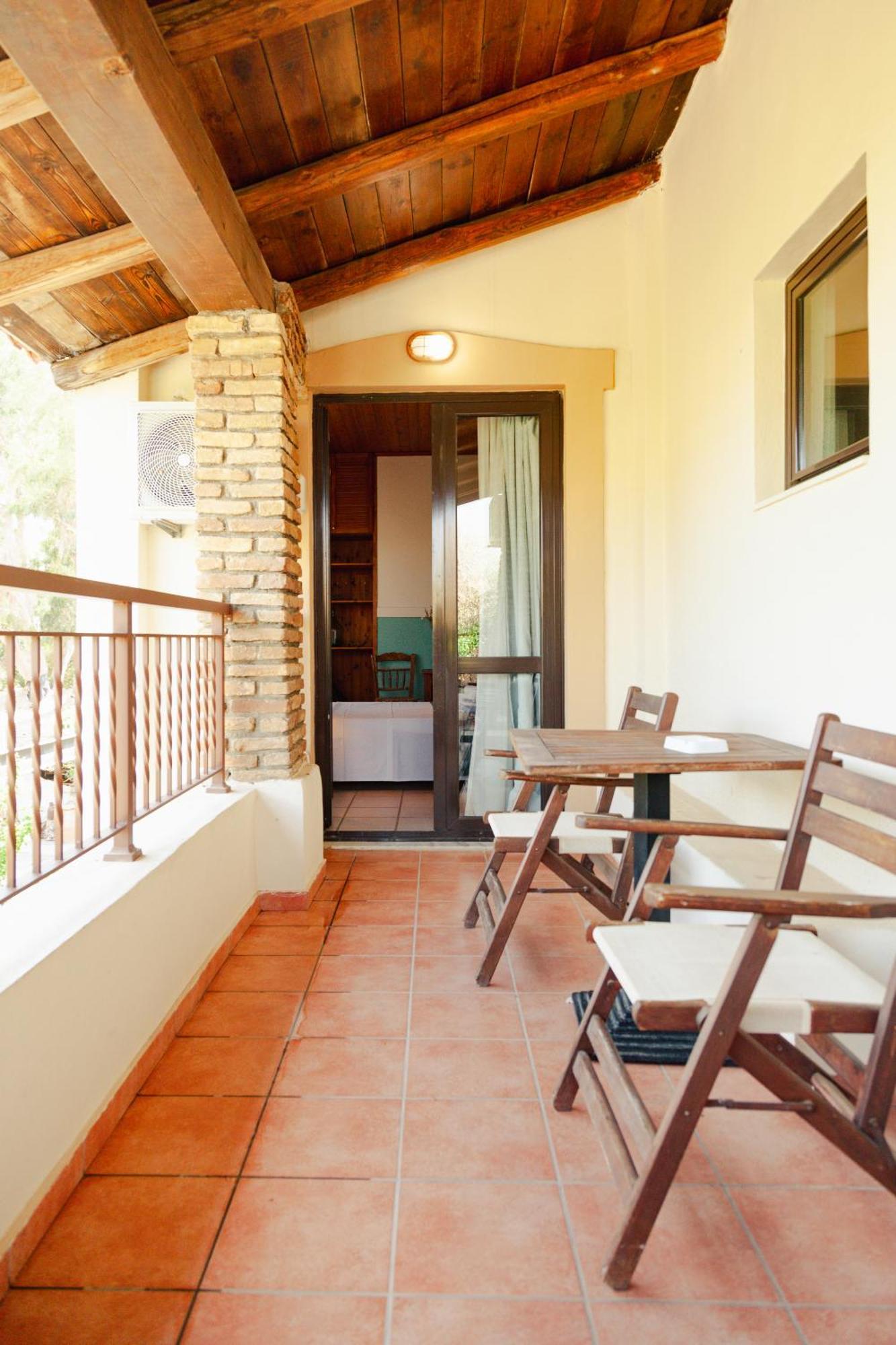 Amnisiades Apartments Karteros Extérieur photo