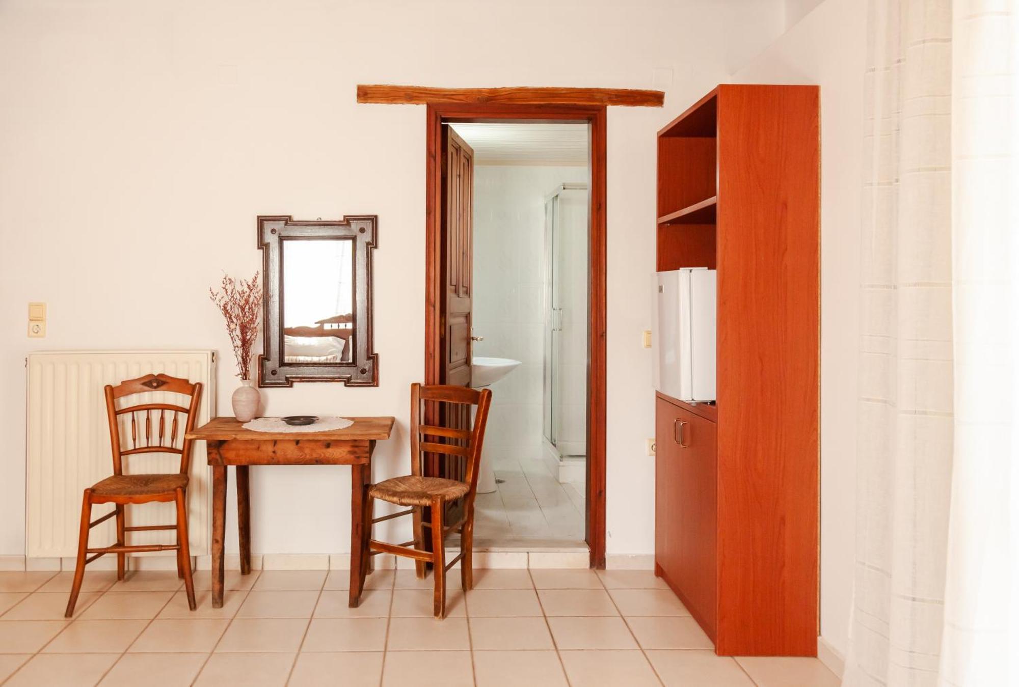 Amnisiades Apartments Karteros Extérieur photo